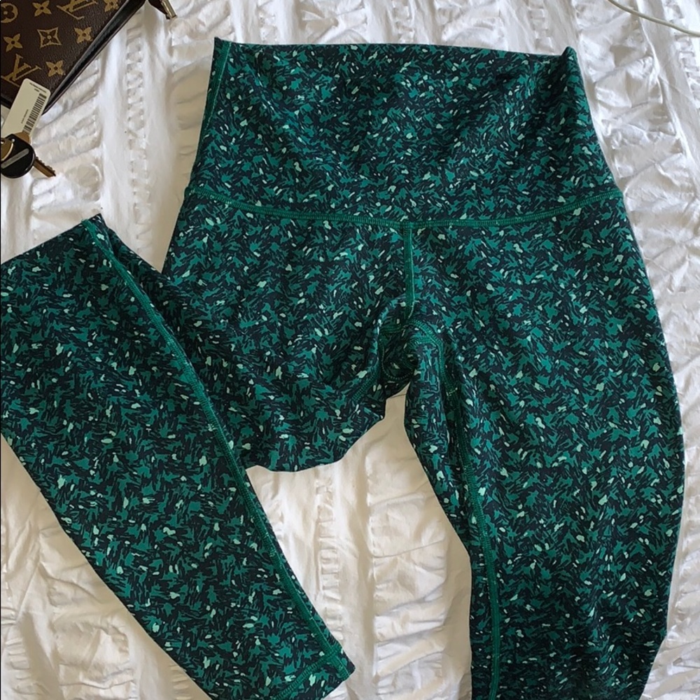 Lululemon leggings